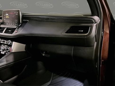 Used 2023 GMC Yukon XL SLT w/ SLT Luxury Package AWD/4WD image 31