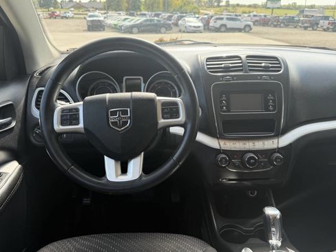 Used 2018 Dodge Journey SE w/ Connectivity Group image 12