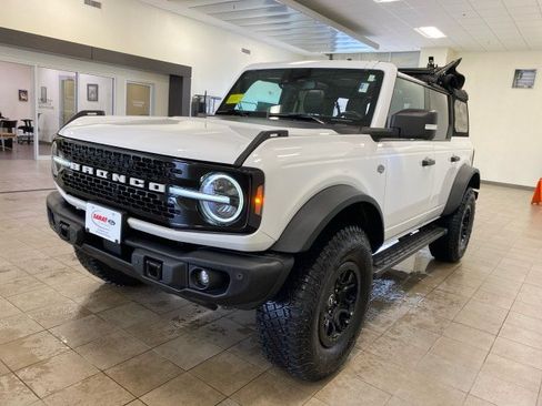 Used 2023 Ford Bronco Wildtrak AWD/4WD image 5