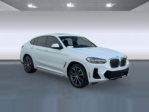 Used 2022 BMW X4 xDrive30i w/ M Sport Package 2 AWD/4WD image 7