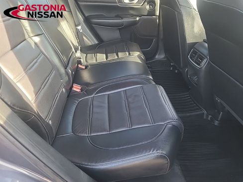 Used 2022 Honda CR-V Touring image 19