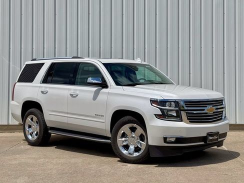 Used 2017 Chevrolet Tahoe Premier AWD/4WD image 8