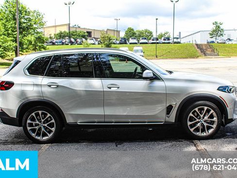 Used 2024 BMW X5 sDrive40i RWD image 8