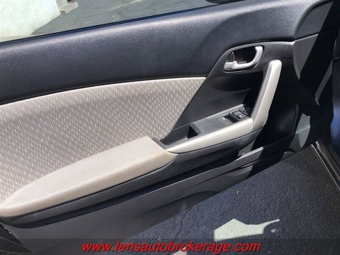 Used 2014 Honda Civic LX image 9