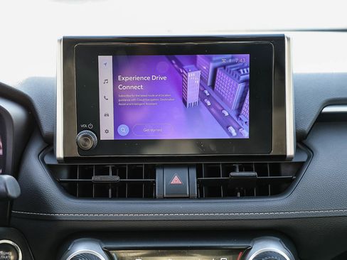 Used 2025 Toyota RAV4 XLE FWD image 4