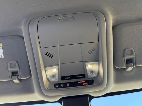 Used 2024 Chevrolet Equinox LT w/ LPO, Floor Liner Package FWD image 22