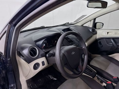 Used 2011 Ford Fiesta S FWD image 9