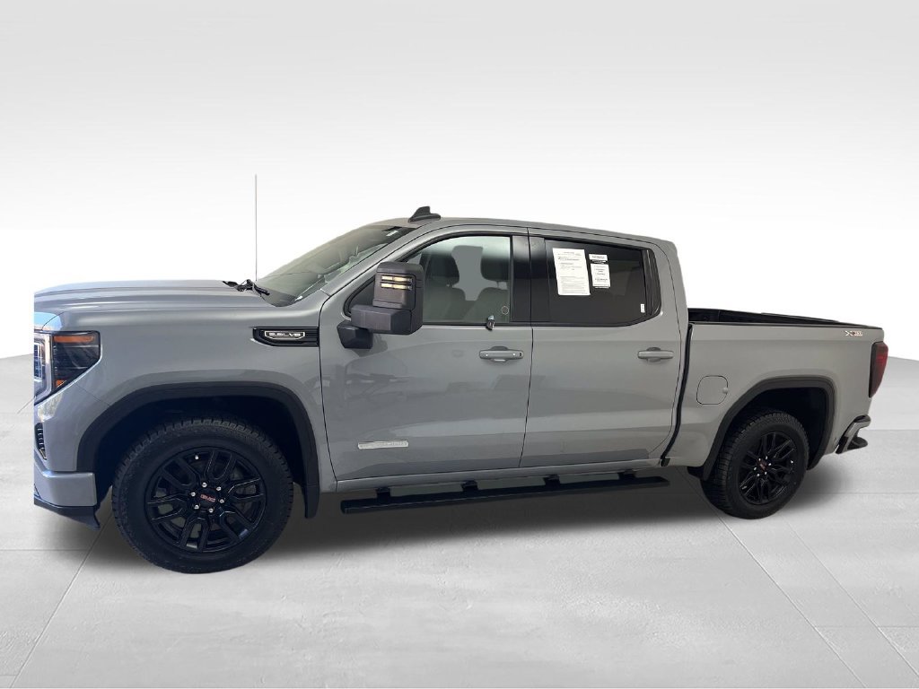 Used 2024 GMC Sierra 1500 Elevation AWD/4WD image 2