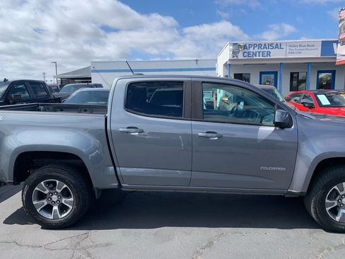 Used 2020 Chevrolet Colorado Z71 AWD/4WD image 7