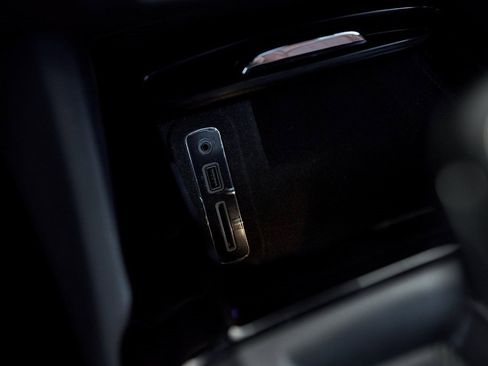 Used 2022 Maserati Levante Modena image 49