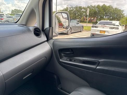 Used 2020 Nissan NV200 SV image 33