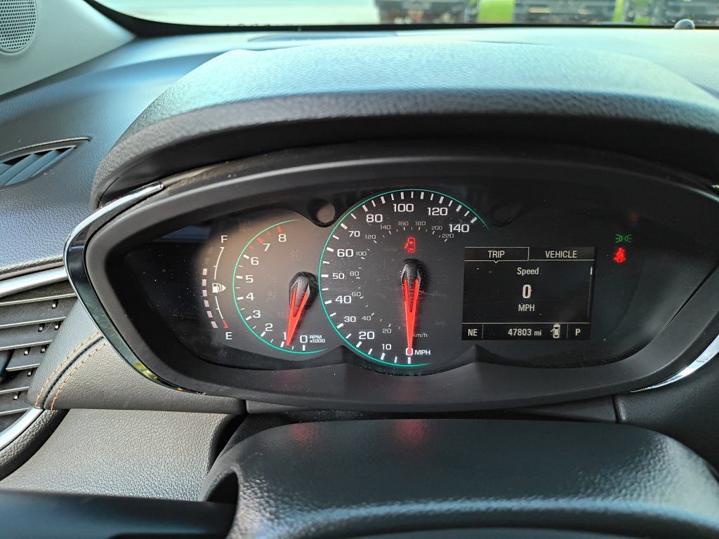 Used 2022 Chevrolet Trax LT w/ LT Convenience Package AWD/4WD image 15