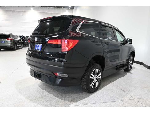 Used 2017 Honda Pilot EX-L image 6
