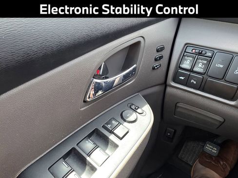 Used 2016 Honda Odyssey Touring image 13