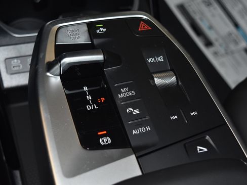 New 2026 BMW X1 xDrive28i w/ Technology Package image 13