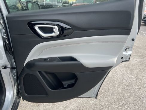 New 2026 Jeep Compass Limited image 12