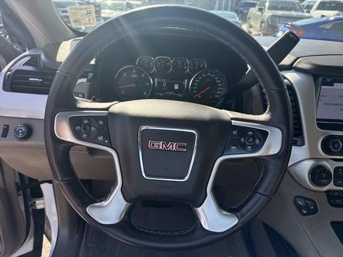 Used 2018 GMC Yukon SLT image 27