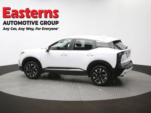 Used 2025 Nissan Kicks SV AWD/4WD image 62