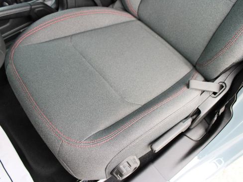 Used 2026 Jeep Wrangler Unlimited Rubicon image 16