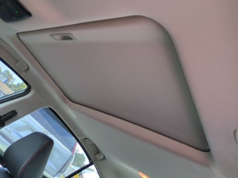 Used 2023 Nissan Altima 2.0 SR image 18