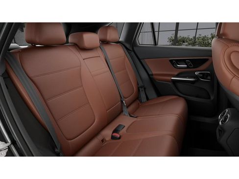 New 2027 Mercedes-Benz GLC 300 4MATIC image 5