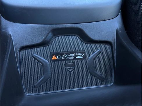 Used 2021 Chevrolet Colorado ZR2 image 15