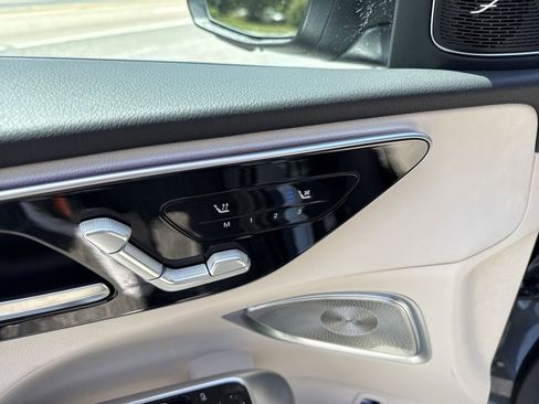 New 2026 Mercedes-Benz C 300 Sedan image 11