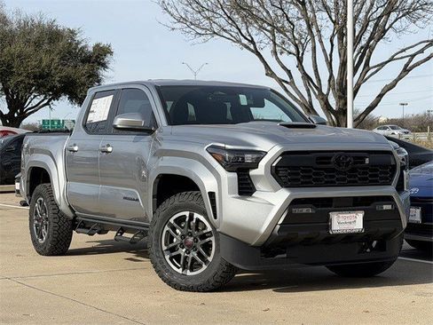 New 2026 Toyota Tacoma TRD Sport image 2