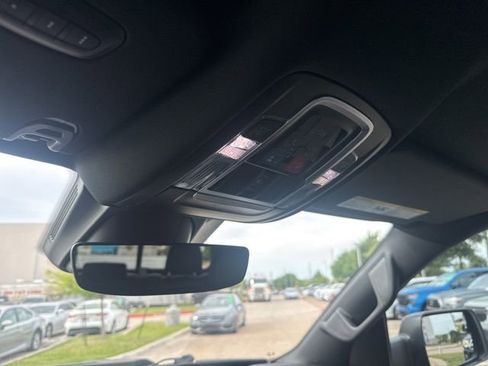 Used 2022 RAM 1500 Laramie image 18