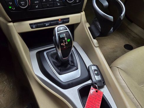 Used 2015 BMW X1 sDrive28i RWD image 23