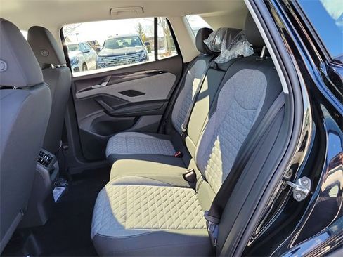 New 2026 Volkswagen Tiguan S image 8