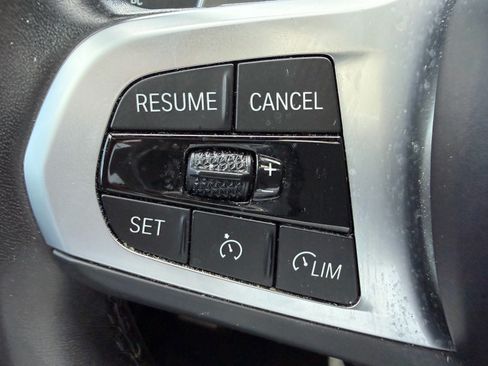 Used 2023 BMW X6 M50i w/ Executive Package AWD/4WD image 28
