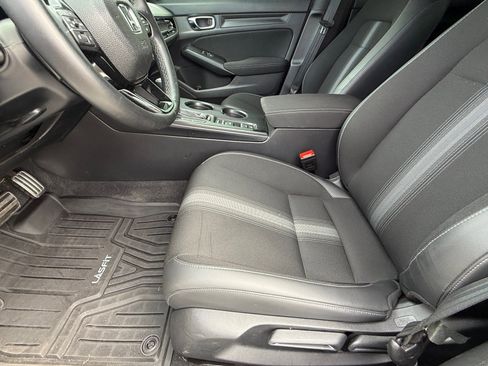 Used 2023 Honda Civic Sport image 13