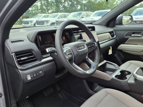 New 2026 GMC Terrain Elevation w/ LPO, Floor Liner Package image 6