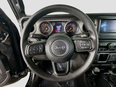 Used 2022 Jeep Wrangler Unlimited Sport image 13