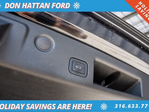 Used 2022 Chevrolet Equinox RS w/ LPO, Floor Liner Package image 30