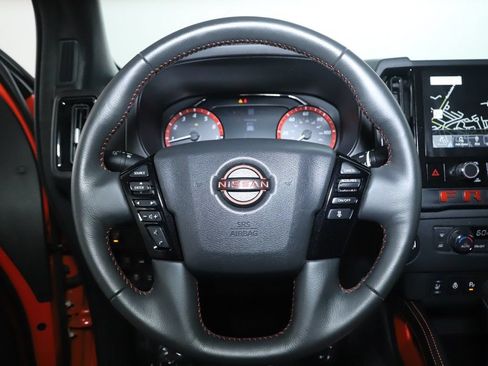 Certified 2025 Nissan Frontier PRO-4X w/ Pro Premium Package AWD/4WD image 25