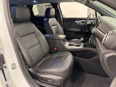 Used 2020 Chevrolet Blazer LT w/ Sound & Technology Package image 40