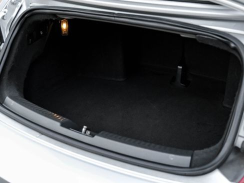 Used 2013 Volkswagen Beetle 2.5 image 40