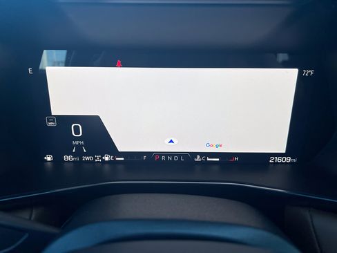 Used 2024 GMC Canyon AT4 image 19