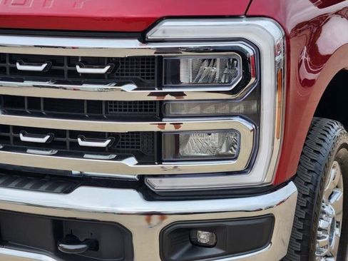 Used 2025 Ford F250 Lariat w/ Lariat Ultimate Package image 16