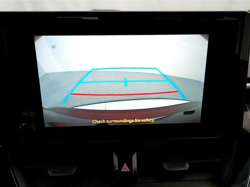Used 2024 Toyota Corolla LE image 31