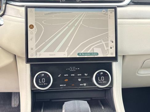 Used 2026 Jaguar F-PACE R-Dynamic S AWD/4WD image 25