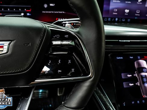 Used 2025 Cadillac Escalade V w/ LPO, Floor Liner Package image 40