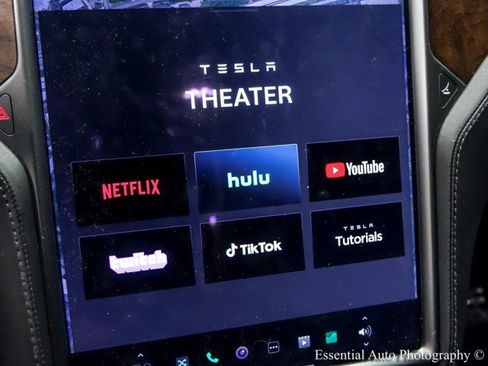 Used 2021 Tesla Model X Long Range image 25