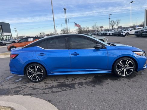 Used 2021 Nissan Sentra SR image 8