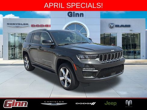 Used 2024 Jeep Grand Cherokee Limited w/ Luxury Tech Group II AWD/4WD image 1
