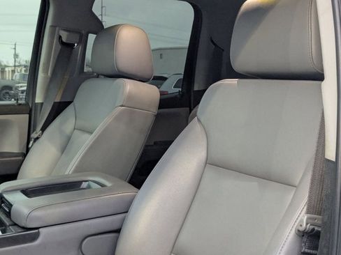 Used 2018 Chevrolet Silverado 1500 W/T w/ Trailering Package image 10