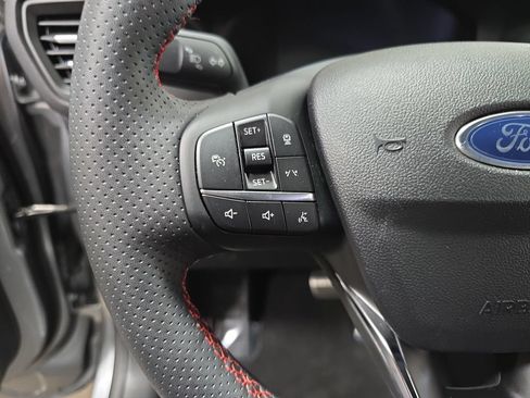 Used 2024 Ford Escape ST-Line w/ Tech Pack #1 AWD/4WD image 17
