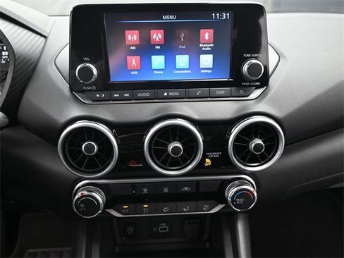 Used 2025 Nissan Sentra S image 19